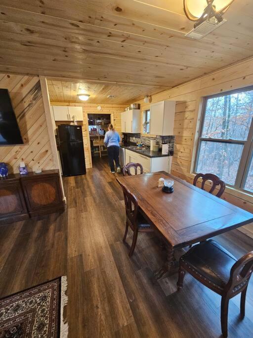 Hideaway Cabin Near Mammoth Springs, Ark Eksteriør bilde